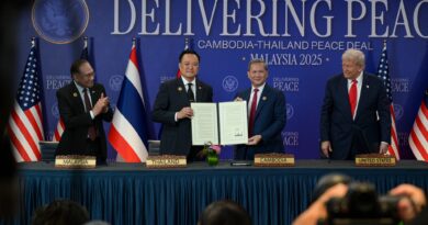 สันติภาพไทย-กัมพูชา “อนุทิน-ฮุนมาเนต”ลงนามในสัญญญา “ทรัมป์-อัลวาร์” ร่วมเป็นพยาน!!